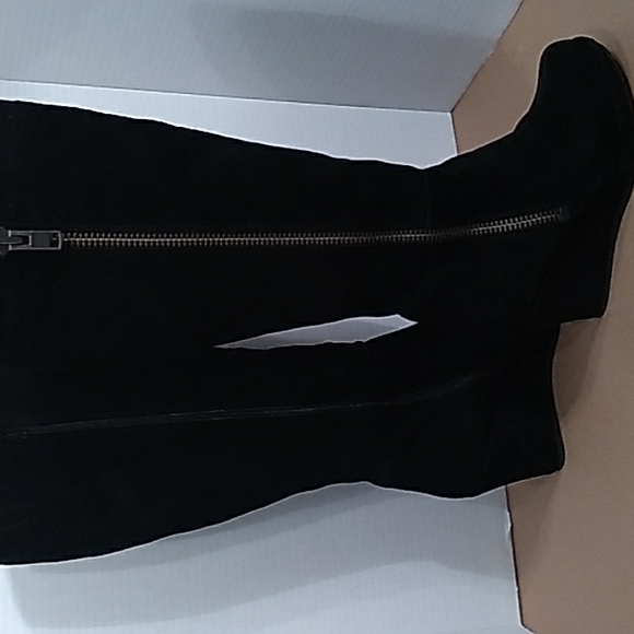 CARVELA LEATHER BOOTS BY KURT GEIGER - Picture 3 of 9